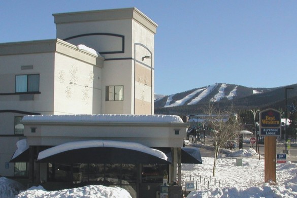 Alpenglo Lodge