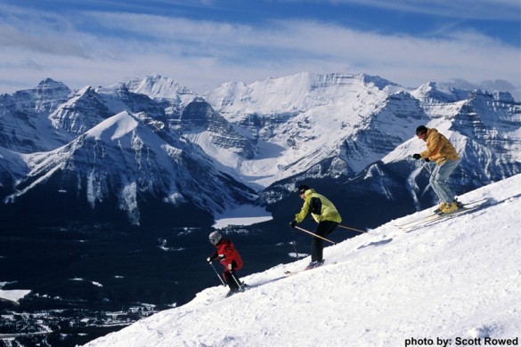 Banff skiiing