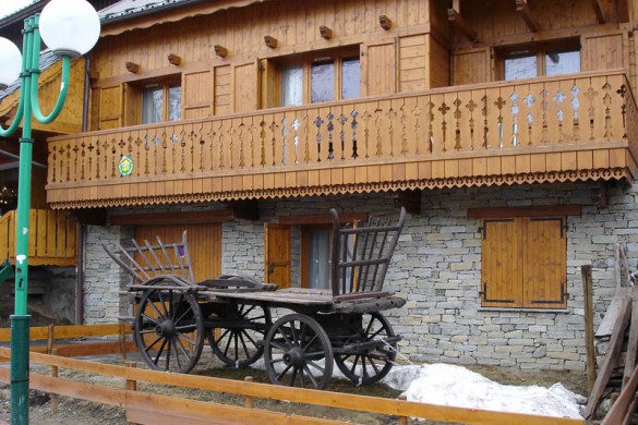 Chalet Les Rouses ext cart, Les Deux Alpes