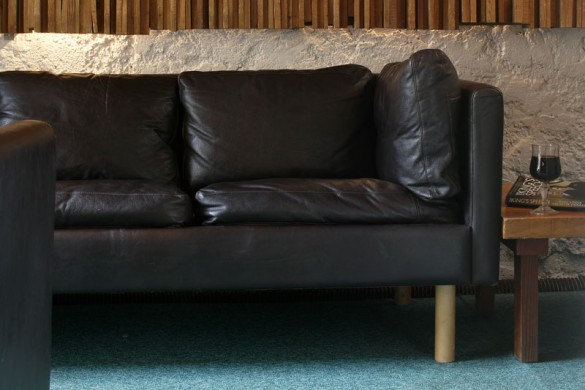 Chalet Lores sofa, Val D'Isere