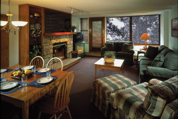 Condo Silver Standard lounge, Copper Mountain