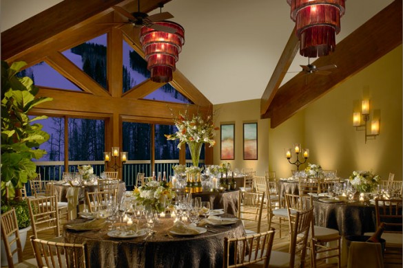 Condos Osprey dining, Beaver Creek