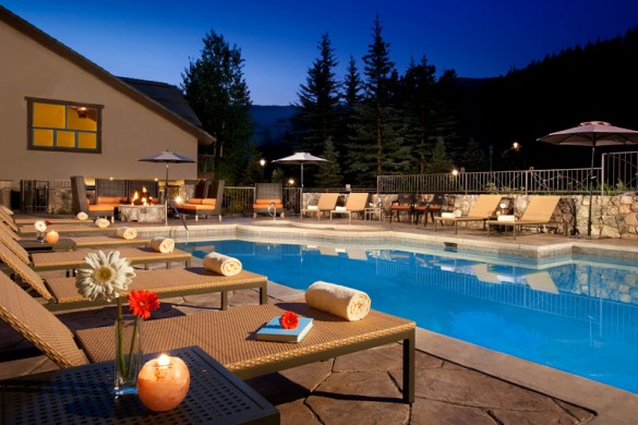 Condos Osprey pool, Beaver Creek