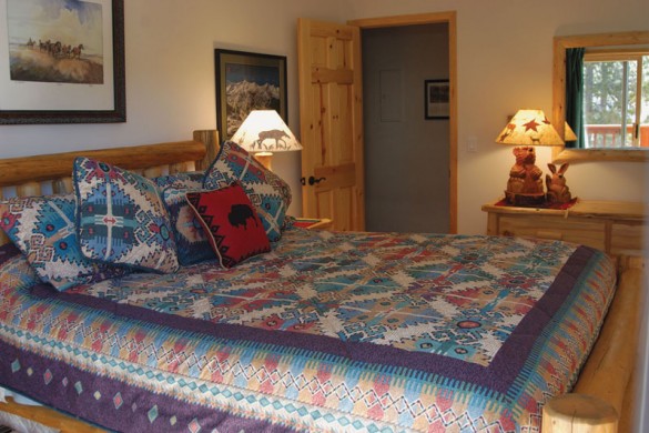 Condo Pineridge bed, Breckenridge