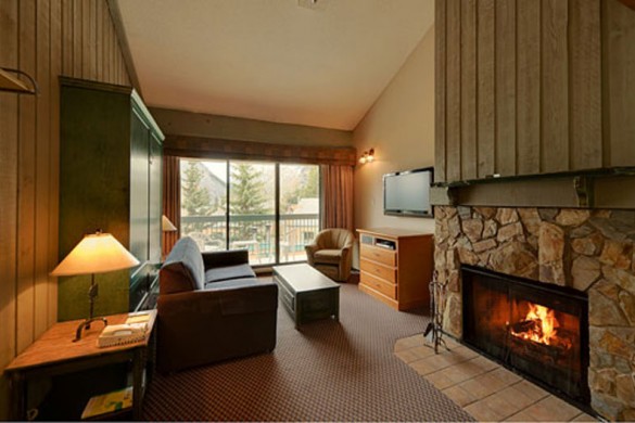 Douglas Fir Resort, lounge, Banff & Lake Louise