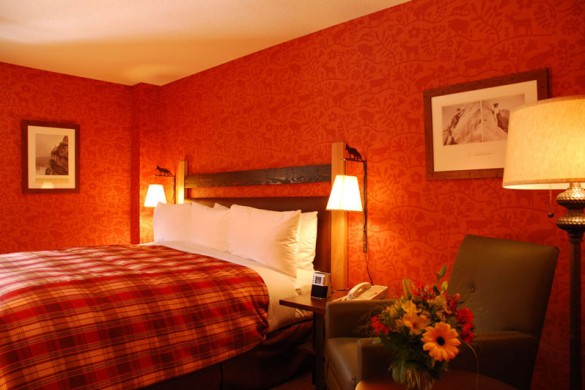 Fox Hotel & Suites, bed, Banff & Lake Louise