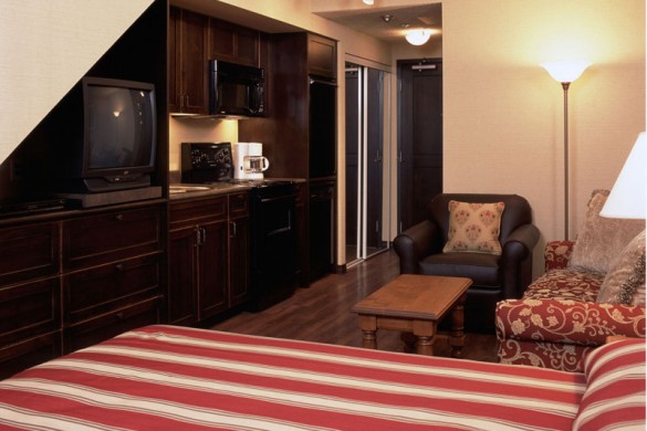 Hotel Blackcomb Lodge, bed, Whistler