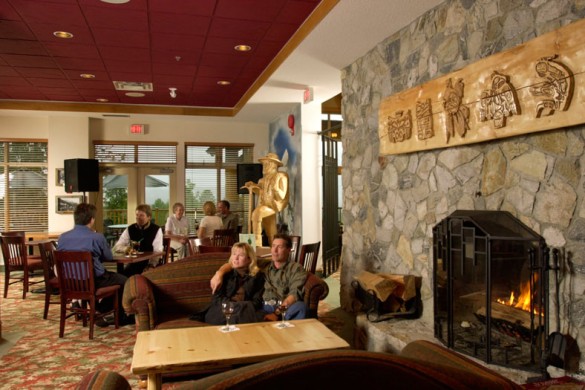 Hotel Sandman Inn, lounge, Revelstoke