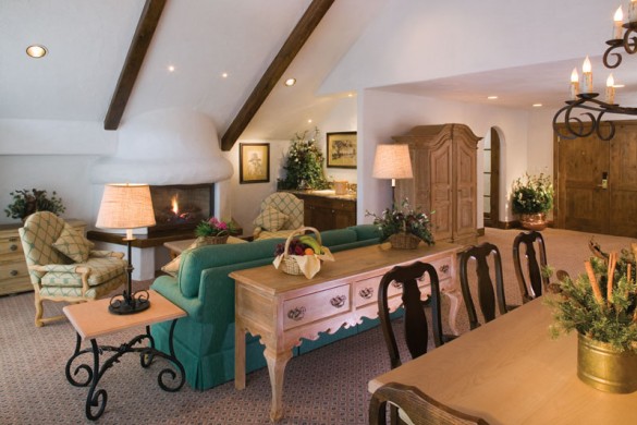 Hotel Sonnenalp Resort and Spa lounge, Vail