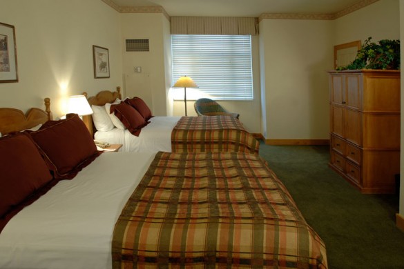Hotel Steamboat Grand Resort bed, Steamboat
