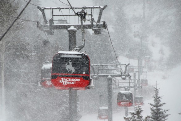 Jackson Hole USA, heavy snow bubble car