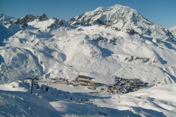 Residence Le Lac ext view, Tignes