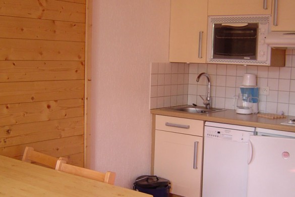 Residence Le Lavachet kitchen, Tignes