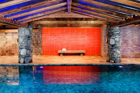 Residence Le Nevada pool, Tignes
