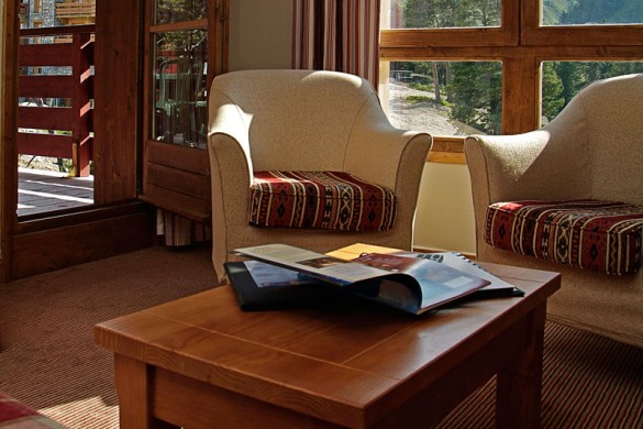Residence Le Village 1950 chairs, Les Arcs