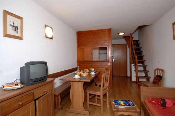 Residence Les Hauts du Rogoney dining, Val D'Isere