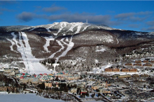 Tremblant Canada distant pistes