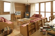 Chalet Belette dining, La Rosiere