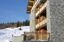 Chalet Bizet ext side, La Rosiere