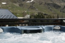 Chalet Chamois Volant ext hot tub view, Les Deux Alpes