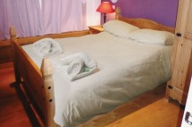 Chalet Iseran double bed, Val D'Isere