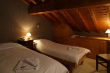 Chalet Leopold bedroom, Meribel