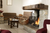 Chalet Leopold lounge, Meribel