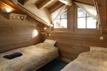 Chalet Ours de Neige bed, Courchevel