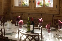 Chalet Ours de Neige dining, Courchevel