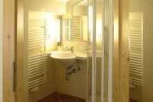 Chalet Rosmarie bath, St Anton