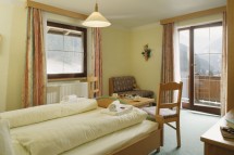 Chalet Stoanerhof bed, Mayrhofen