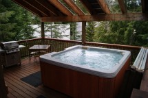 Chalet Whistler Mountain House hot tub, Whistler