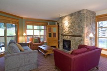 Condo Legends, lounge, Whistler