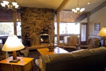 Ptarmigan Inn lounge, Steamboat, USA