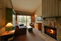 Douglas Fir Resort, lounge, Banff & Lake Louise