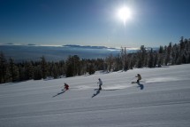 Heavenly USA, three skierss