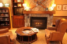Hotel & Condo Country Inn and Suites, lounge, Tremblant
