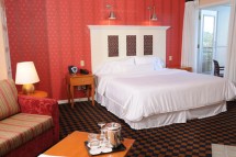 Hotel and Condo Le Westin, bed, Tremblant
