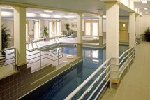 Inn of 6 Mountains swimming pool, Killington