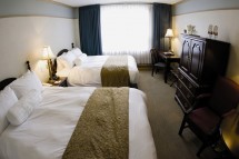Mount Royal, bed, Banff & Lake Louise