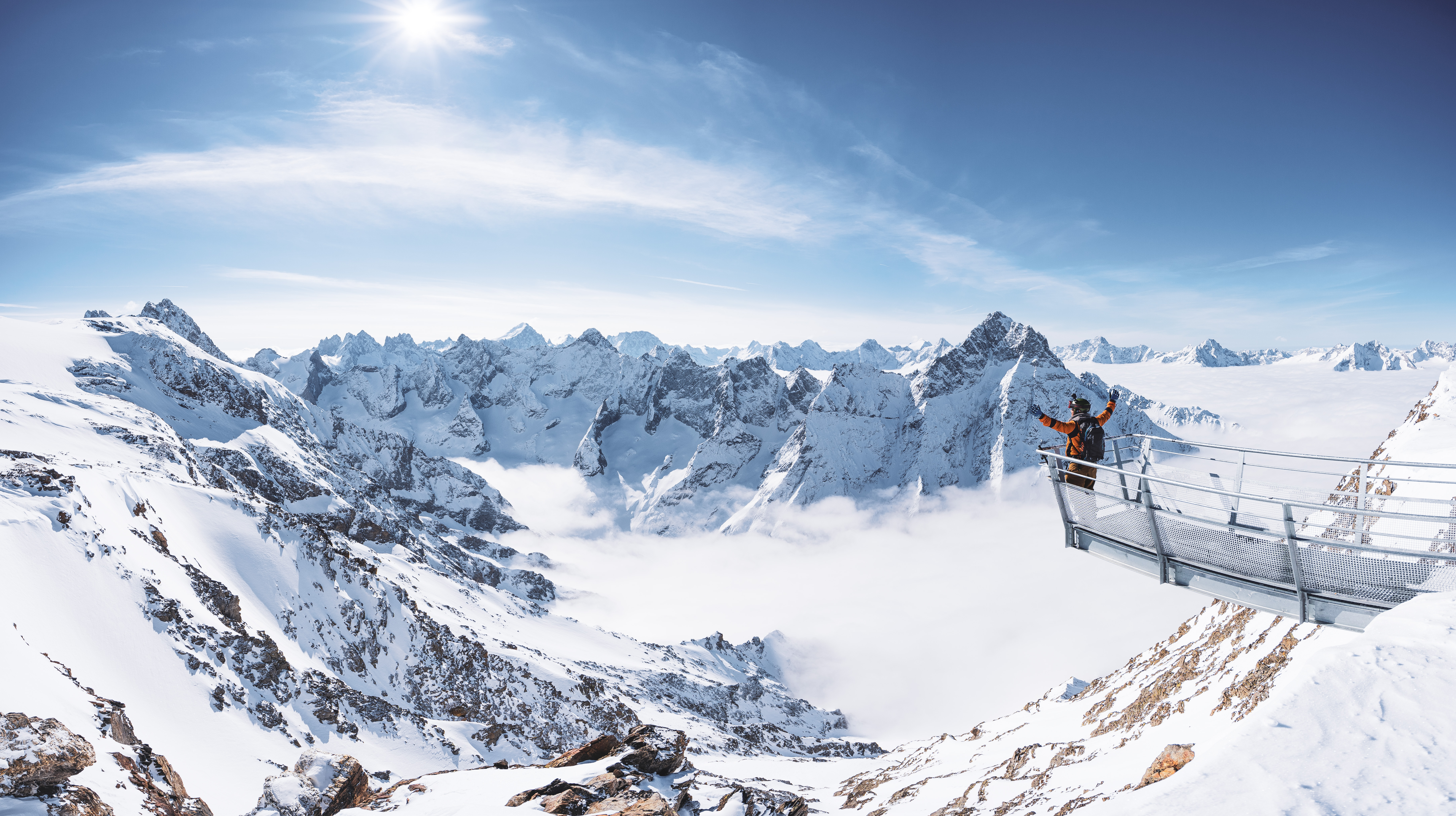 © Belvédère des Ecrins - luka leroy