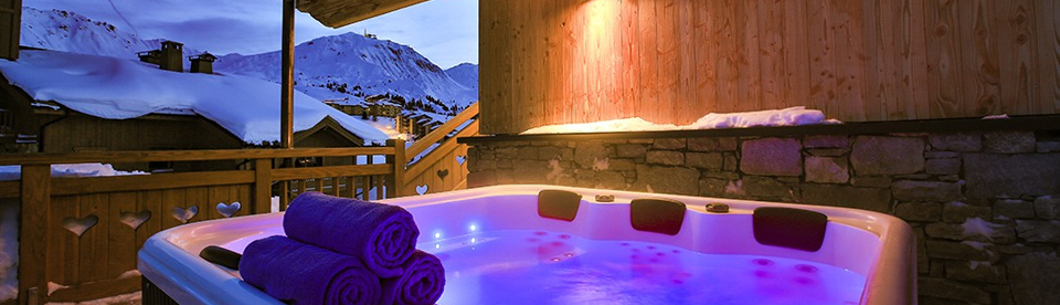 hot tub at Chalet Campanula, La Plagne