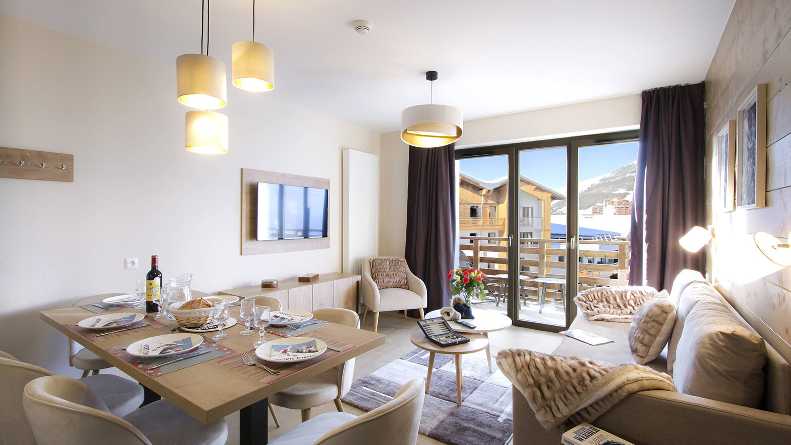 Résidence ATHOS C2-1 Chambre-ALPE D'HUEZ-Centre Station, L'Alpe-d'Huez –  Updated 2023 Prices