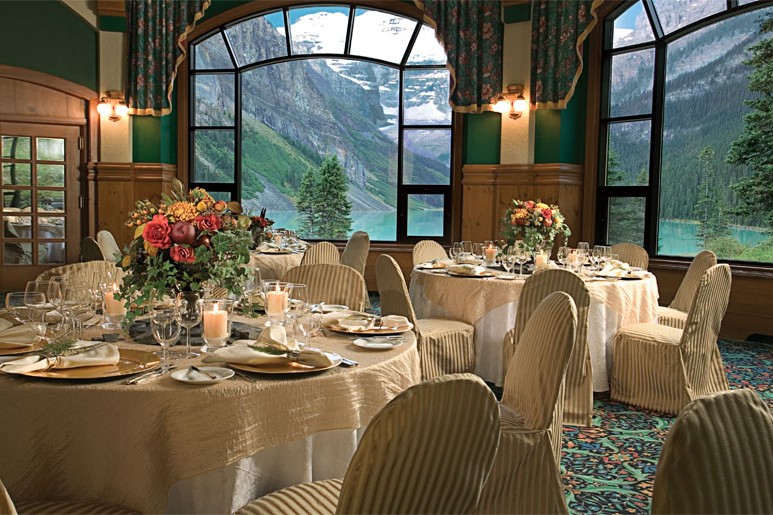 Fairmont Chateau, dining view, Lake Louise Fairmont Chateau, dining view, Lake Louise