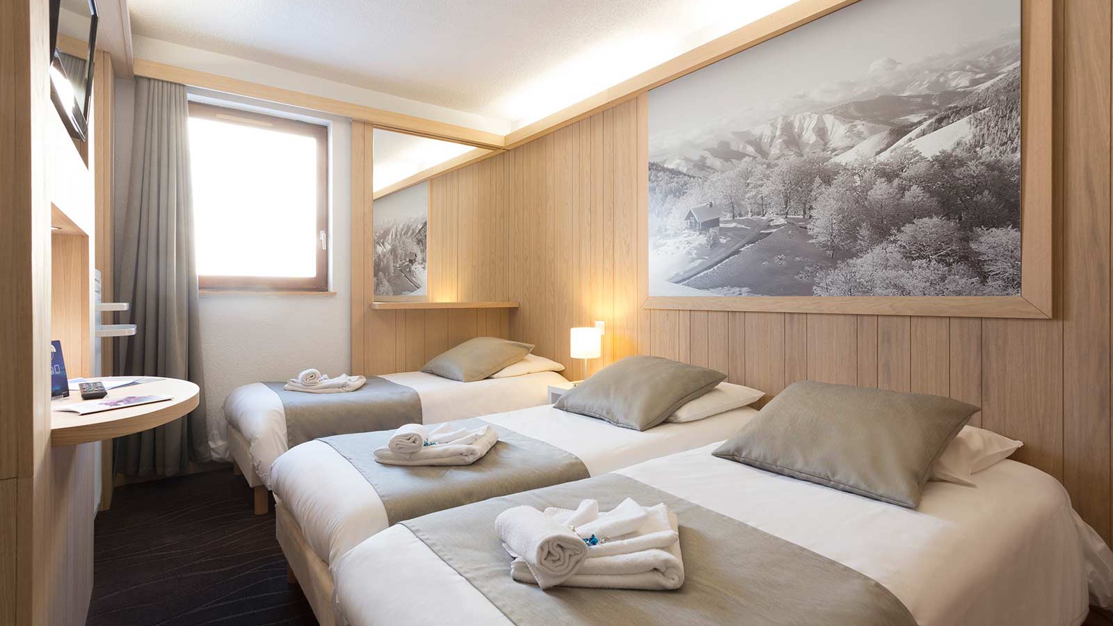 Hotel Club Les Bergers Alpe d'Huez France Skiworld Hotel Club Les Bergers Alpe d'Huez France Skiworld