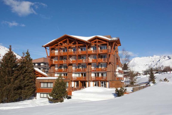 Exterior of Hotel Souleil’Or, Les Deux Alpes, France Exterior of Hotel Souleil’Or, Les Deux Alpes, France